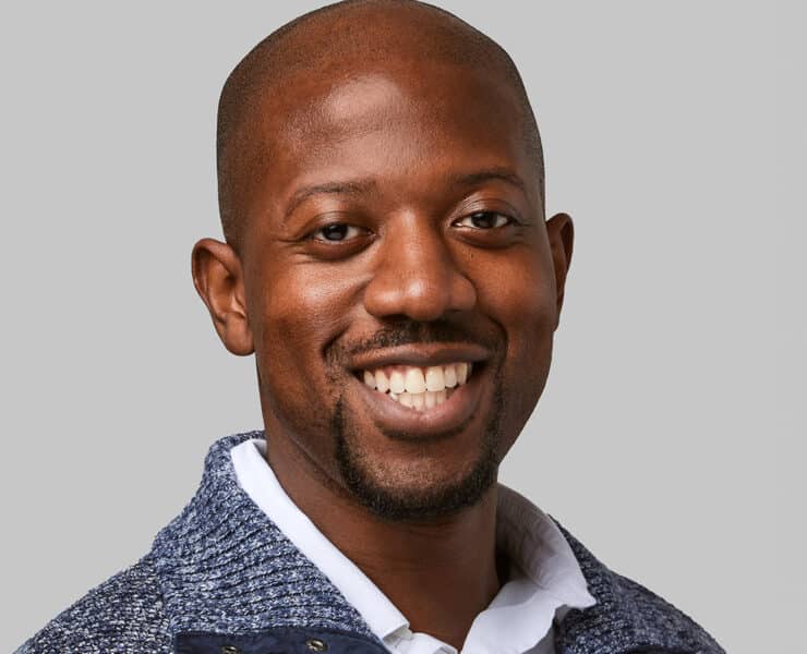 Joshua Leonard. Harrys